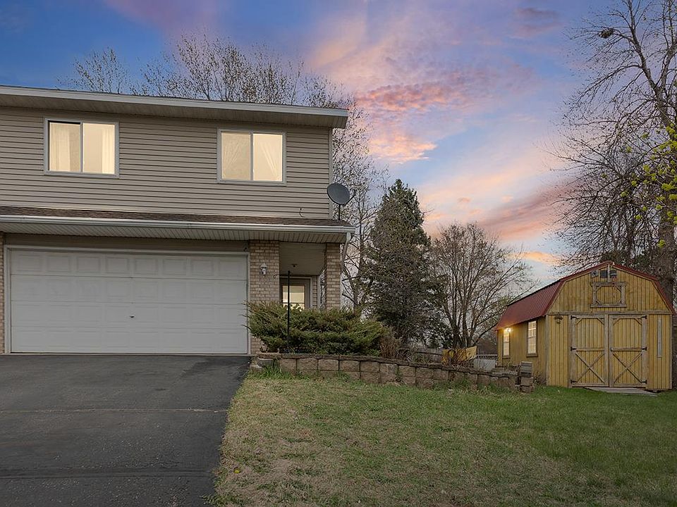 1st image of 314 Railroad Dr NW