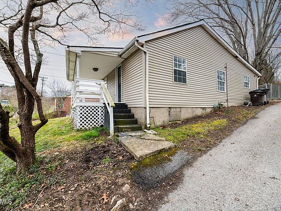 2nd image of 4409 Sunflower Dr