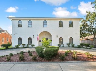 800 Crystal St, New Orleans, LA 70124