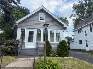 1038 Palmer Ave, Niskayuna, NY 12309