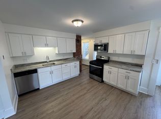 45 5th St APT 1, Dover, NH 03820