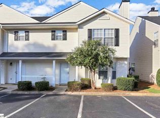 6 Hayfield Ln, Greer, SC 29650