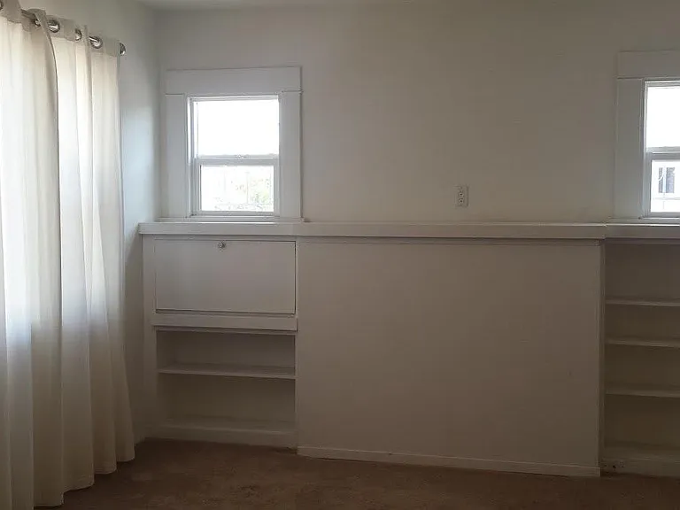 4034 Swift Ave — Photo 5