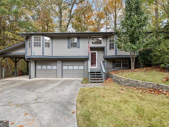 1124 Danube Trl, Sugar Hill, GA 30518