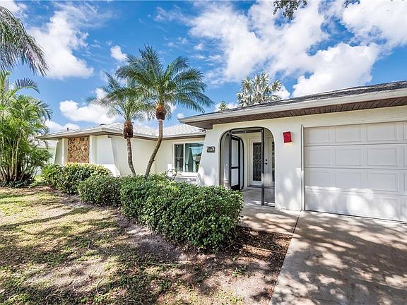 2nd image of 6951 Spinnaker Blvd