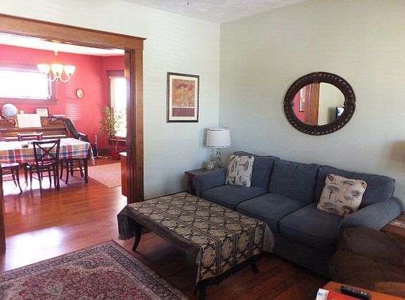 5th image of 705 Grant St