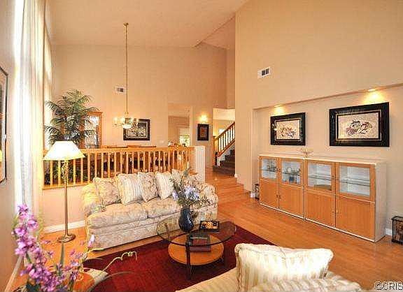 3rd image of 23539 Hearthside Ct