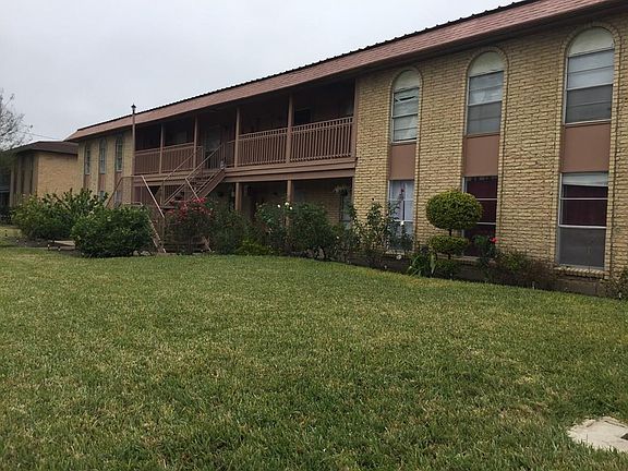2nd image of 1601 W McIntyre St APT 8