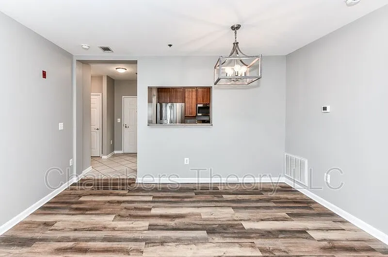 2 bed, 2.0 bath, 959 sqft, $2,495 — Photo 3