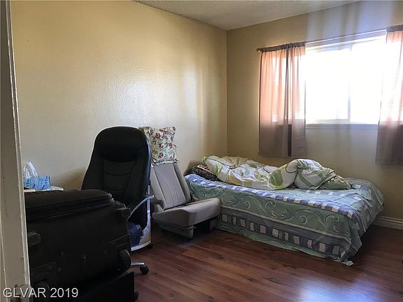 3rd image of 5217 Westleigh Ave