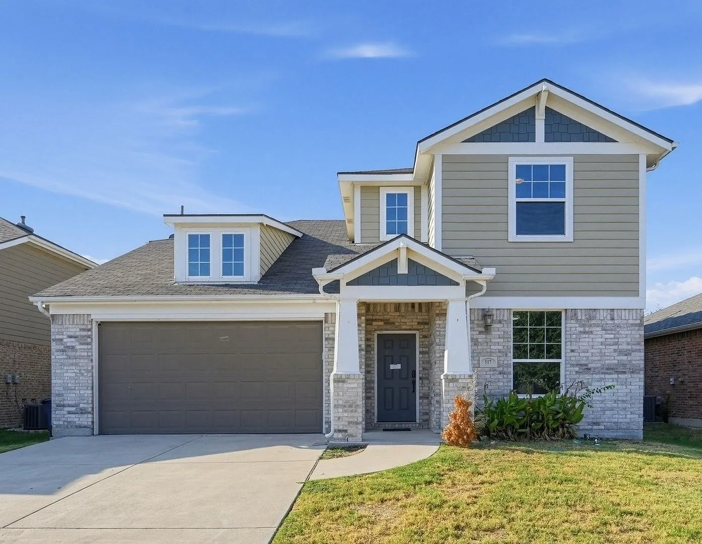 Spacious 5BR House in Fort Worth - Highly Desirable Area and School District + $300 Move-in Bonus... — Photo 2