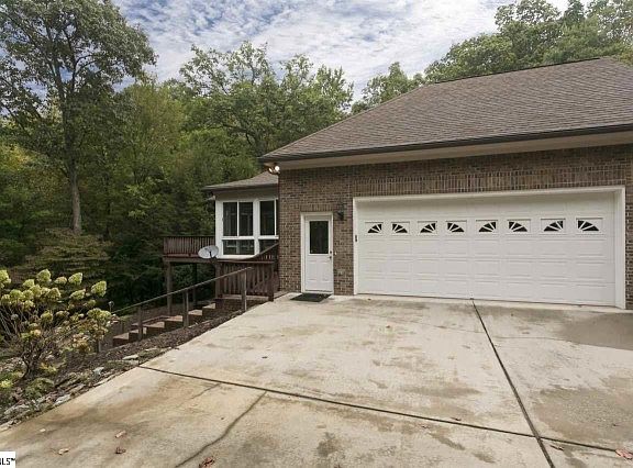 4th image of 813 Hidden Knoll Way