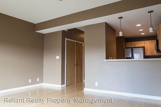3rd image of 502 Main St