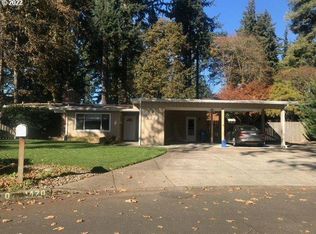 1470 Ranchwood Dr, Eugene, OR 97401