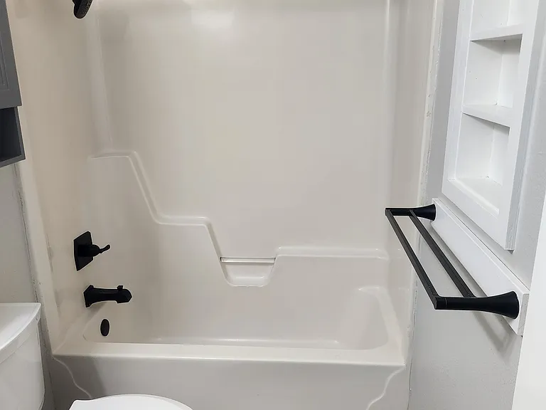 525 S Edwards St #525 — Photo 6