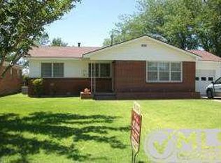 720 Morton Ave, Dumas, TX 79029
