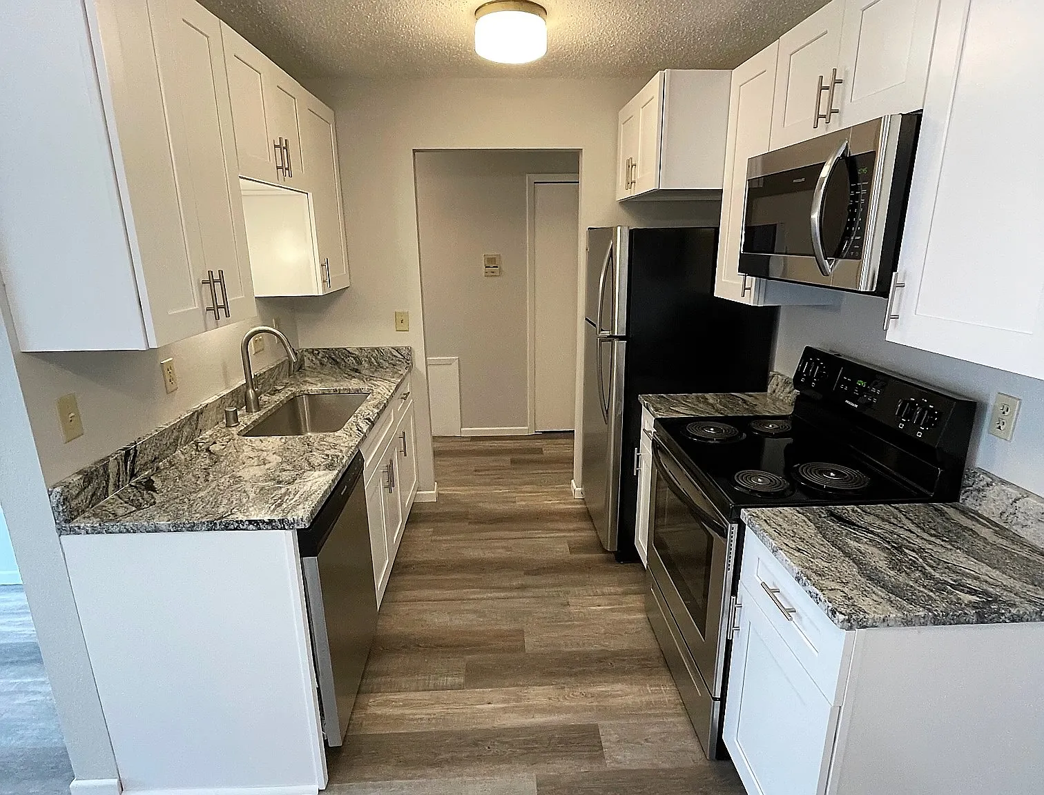 1 bed, $1,125 — Photo 1
