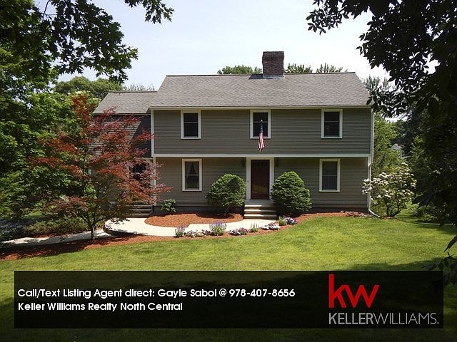 2nd image of 132 Wattaquadock Hill Rd