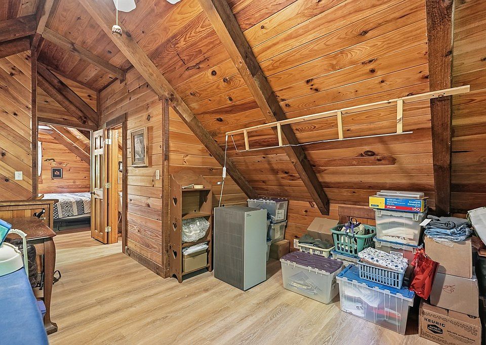 37th image of 86 Tipton Ct