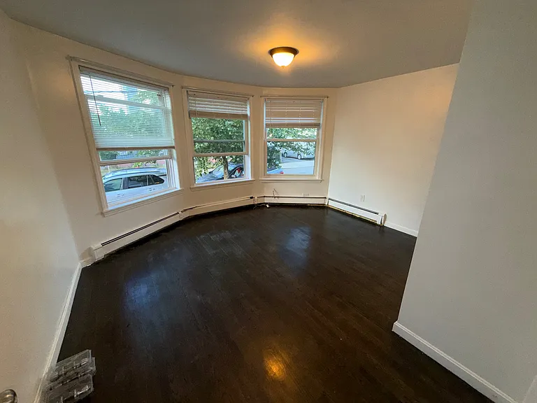 179 Shute St #1 — Photo 6
