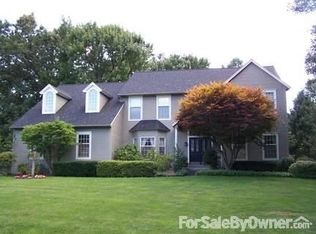 1 Deep Woods Dr, Latham, NY 12110