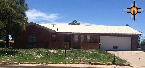 1st image of 741 Terrace Dr