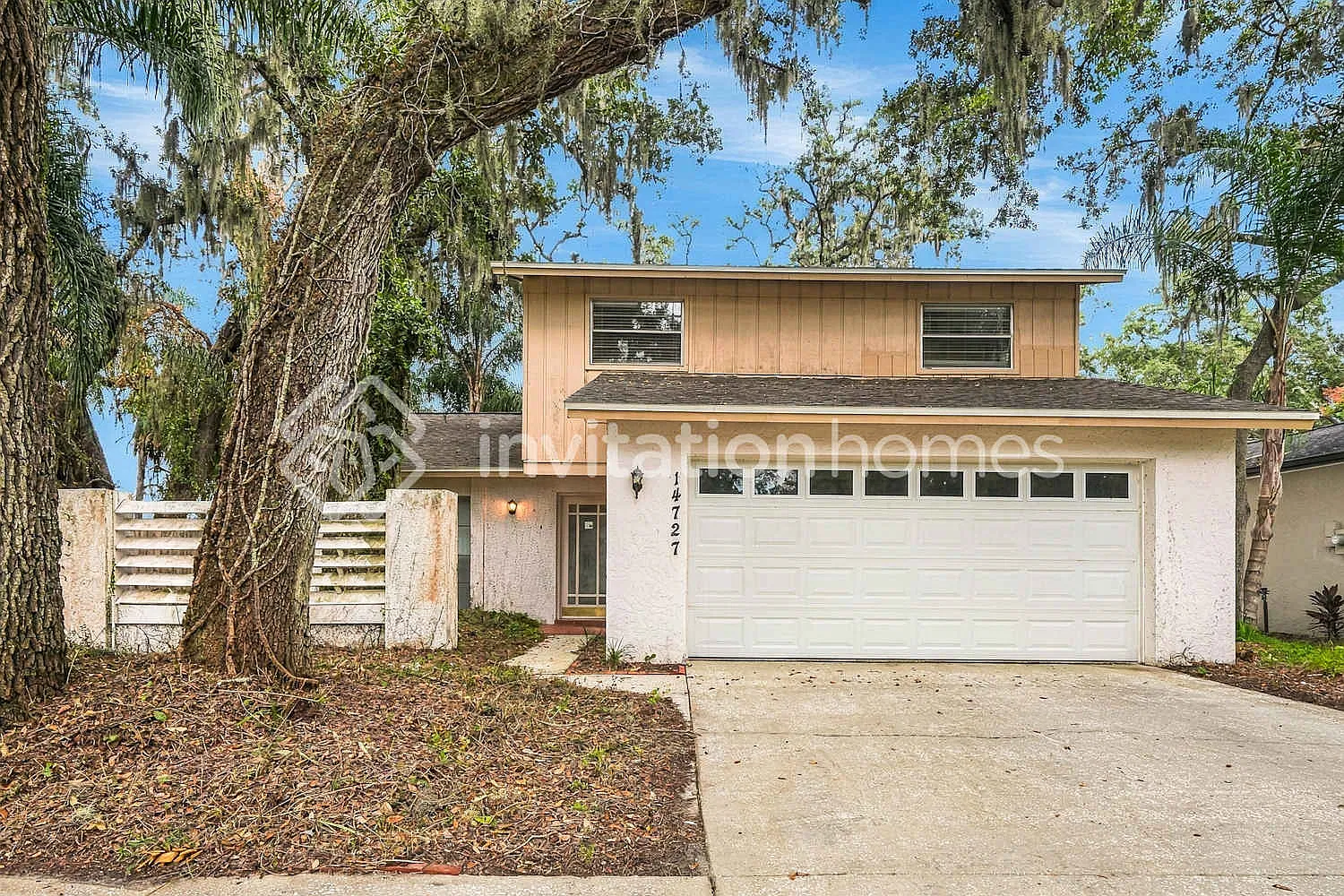 14727 Daybreak Dr Lutz, FL 33559 — Photo 1