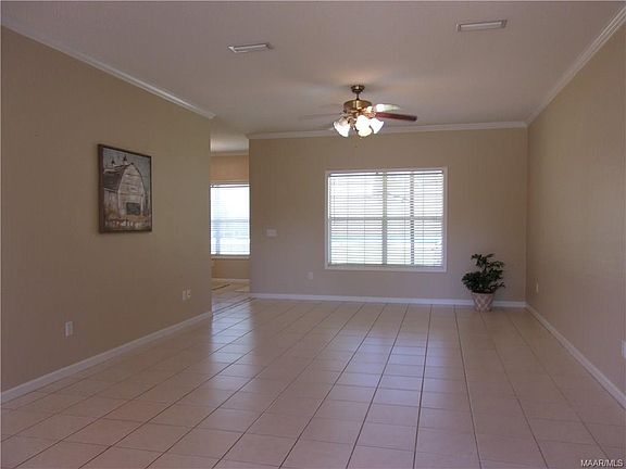 3rd image of 113 Palisades Dr