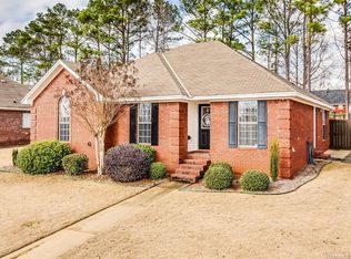 515 Breckinridge Ln, Prattville, AL 36066
