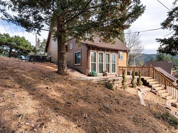 4th image of 410 Hillcrest Ave