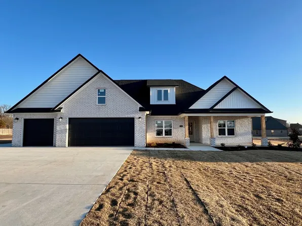 116 Nightshade Dr, Medina, TN 38355
