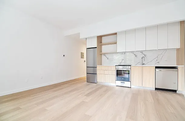 Rented by REAL New York | media 14