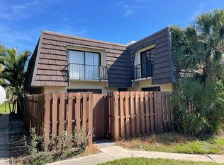 1513 Vista Oaks Cir NE, Palm Bay, FL 32905