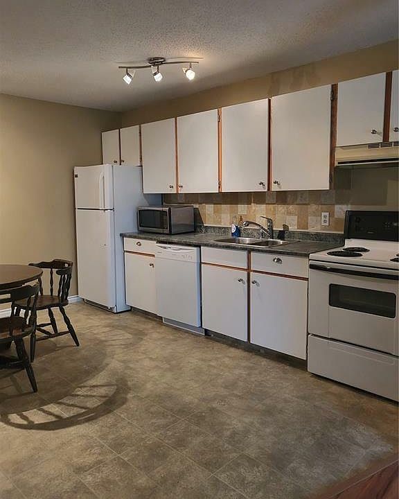1st image of 306 Perkins St #304