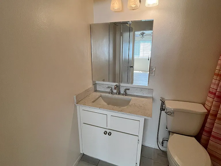 15824 Sherman Way #1 — Photo 13