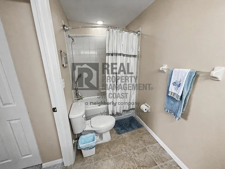 15449 Bellamar Cir #1213 — Photo 9