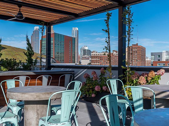 5th image of 670 Pacific St APT 311