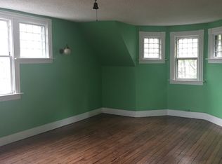 21 Lincoln Ave, Norwich, CT 06360