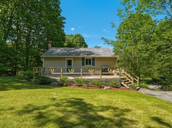 1153 Richmond Road, Hinesburg, VT 05461
