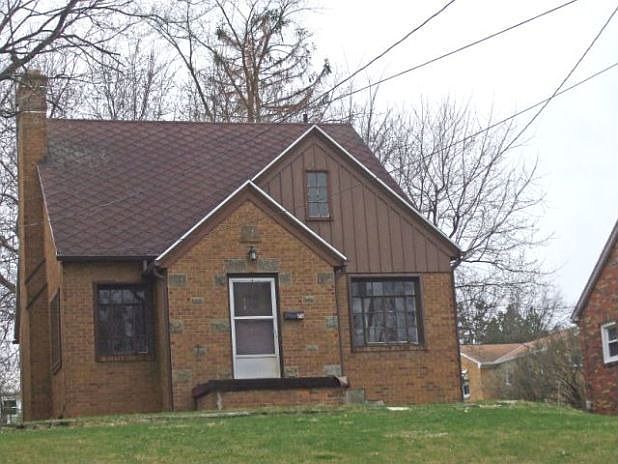 1st image of 547 Cline Ave