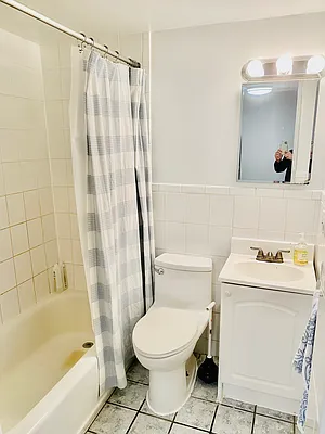 Rented by Carroll Gardens Realty | media 20