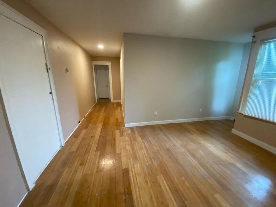 2nd image of 0 Douglas Ave