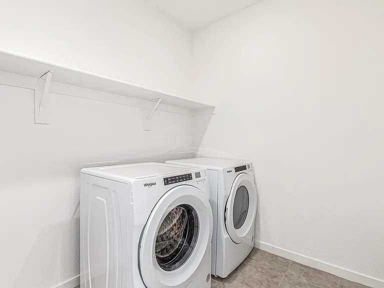 8821 W Agora Ln — Photo 27