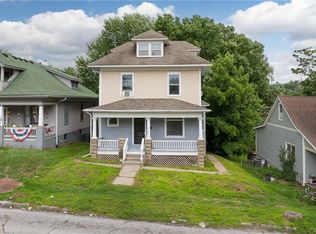 1105 S 15th St, Saint Joseph, MO 64503