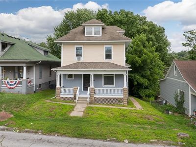 1105 S 15th St, Saint Joseph, MO, 64503
