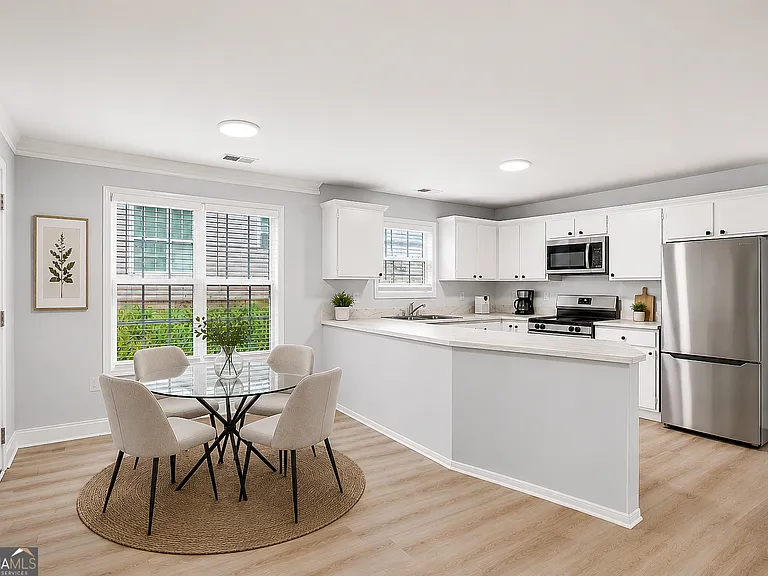 312 Louise Ln #B — Photo 8