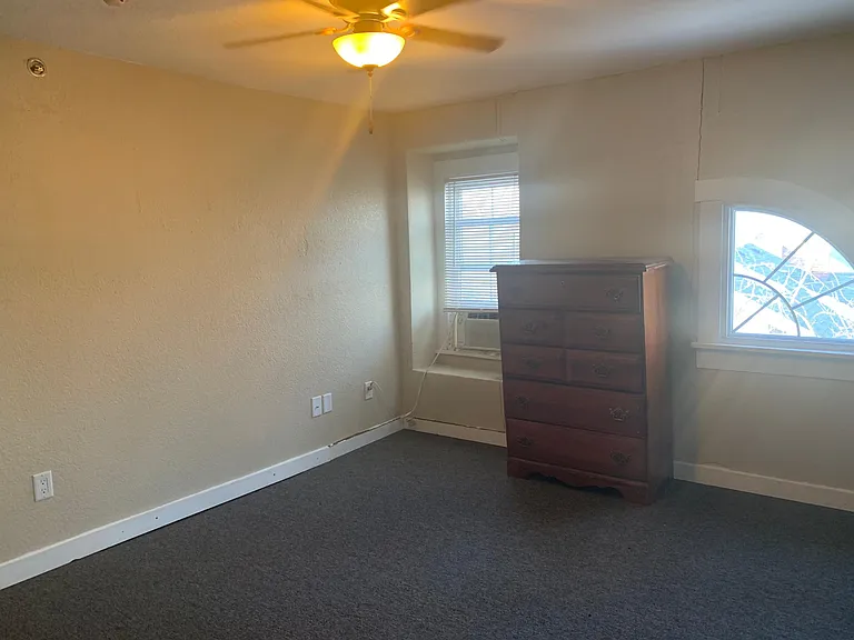 164 N Park Pl — Photo 28