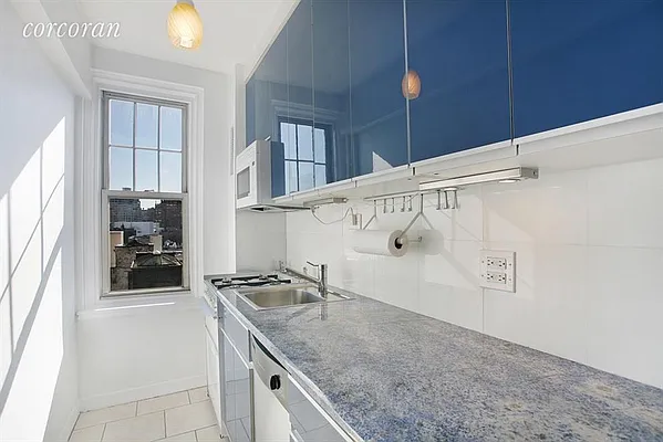 Rented by Corcoran | media 25