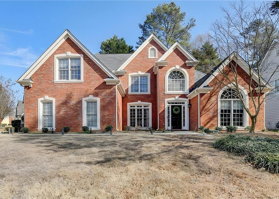 1st image of 710 Catamount Way SW