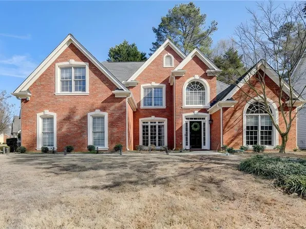 710 Catamount Way SW, Lilburn, GA 30047